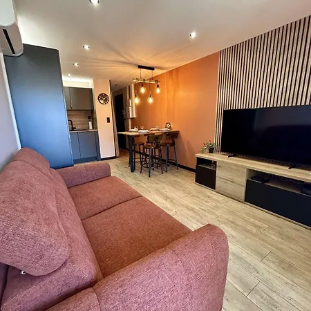 Appt 2 Pieces 4 Couchages Vue Port Cap D 'agde Ct020-253 *